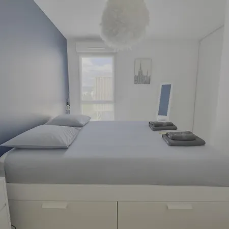 L'horizon - Piscine - A 50m De La